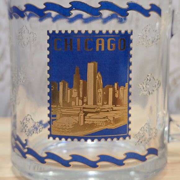 Chicago Skyline Glass Coffee Mug Postage Stamp Gold Navy 3D Touch Windy Clouds - Picture 2 of 8